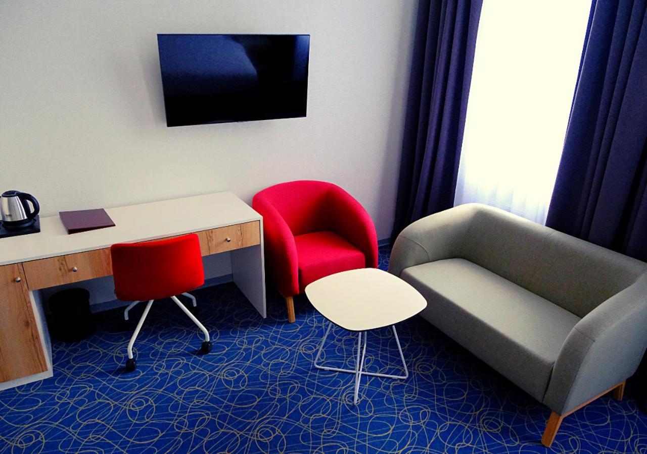 Add Hotel الماتي المظهر الخارجي الصورة