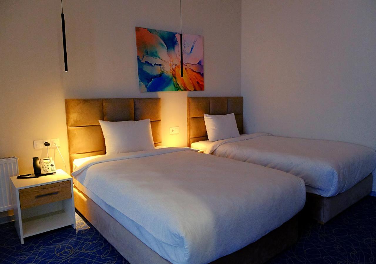 Add Hotel الماتي المظهر الخارجي الصورة